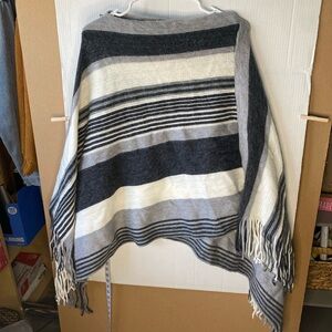 Asymmetrical Striped Fringe Poncho - Gray and Black